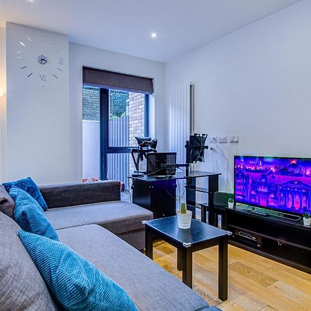 Statera Apartments - City Terraces Лондон Экстерьер фото