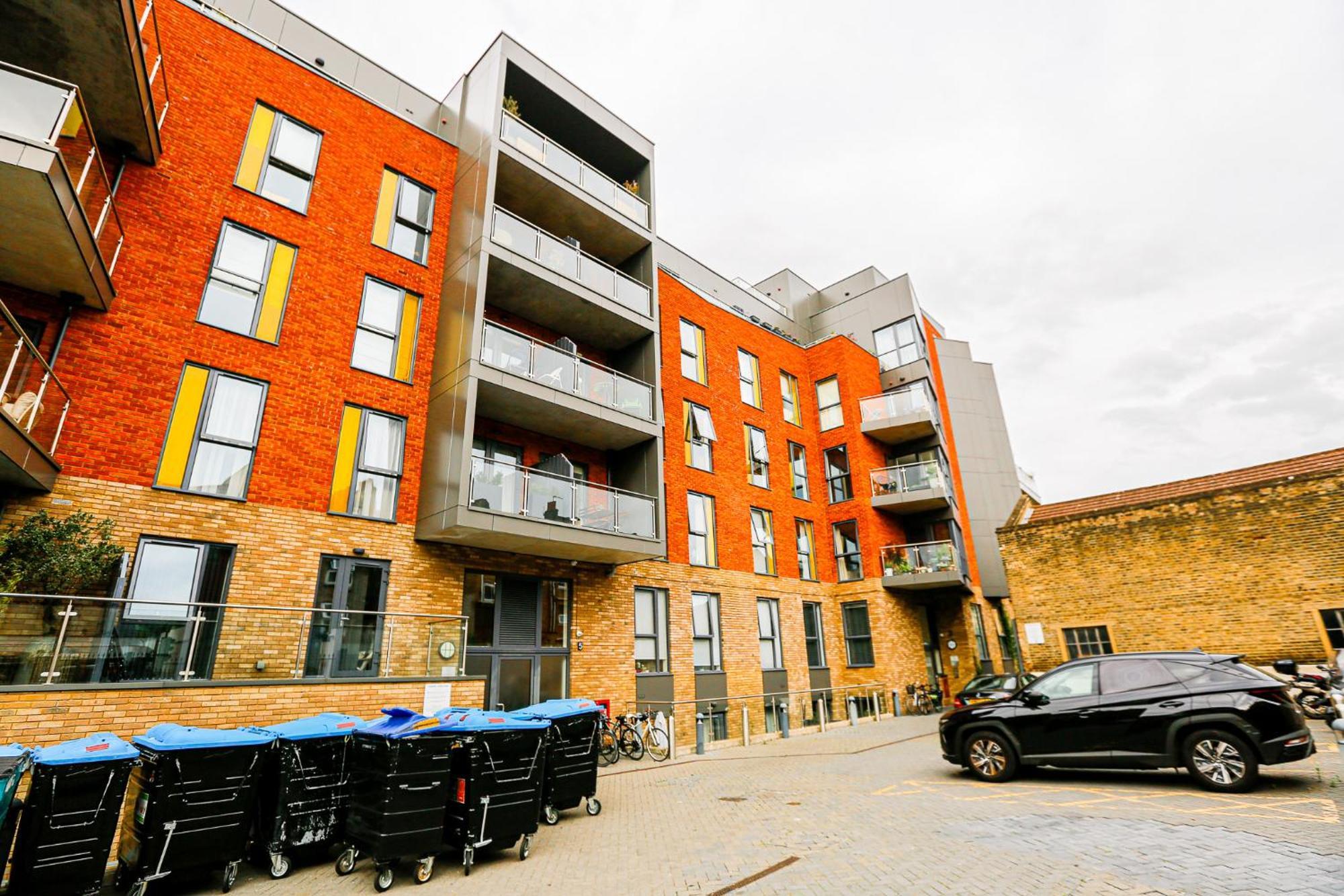 Statera Apartments - City Terraces Лондон Экстерьер фото